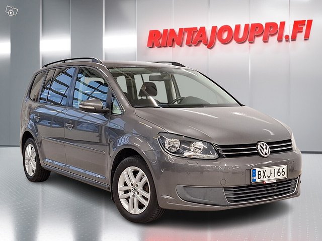 Volkswagen Touran 1