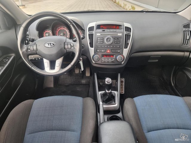 Kia Ceed 5