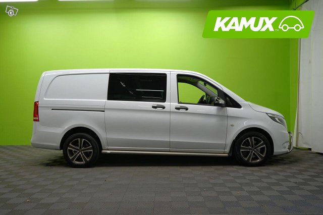 Mercedes-Benz Vito 2