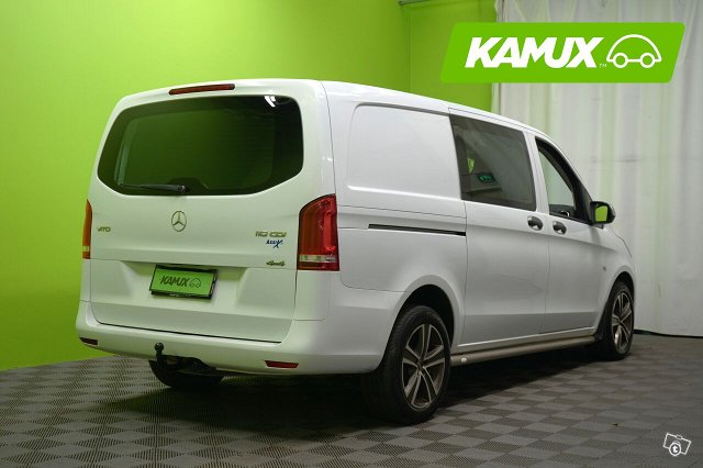 Mercedes-Benz Vito 4