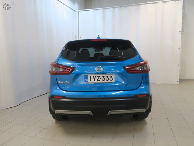 NISSAN Qashqai 17