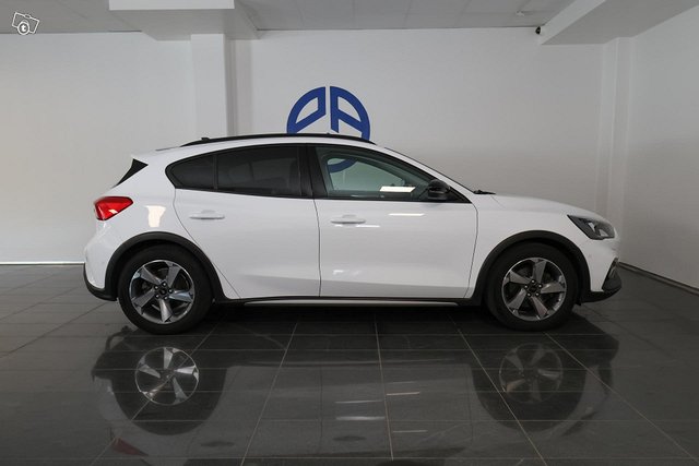 Ford Focus 5