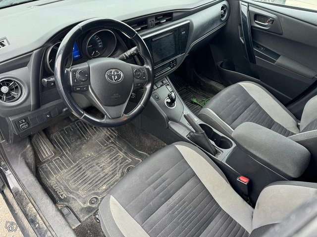 Toyota Auris 3