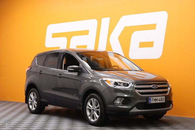 Ford Kuga 1