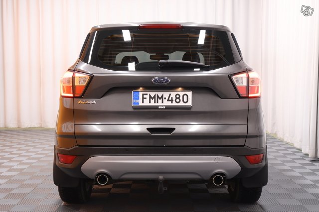 Ford Kuga 5