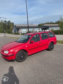 Volkswagen GOLF 1