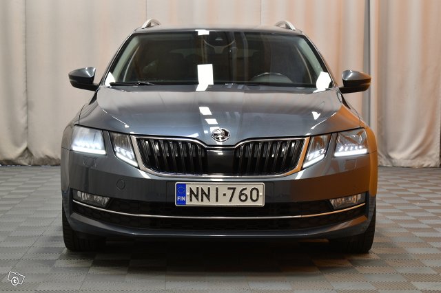 Skoda Octavia 2