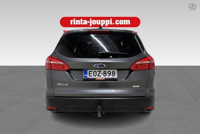 Ford Focus 6