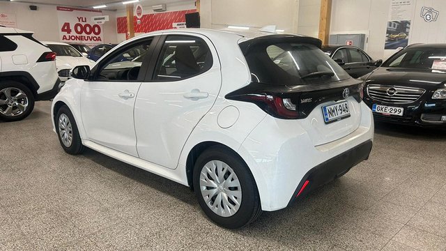 Toyota Yaris 2