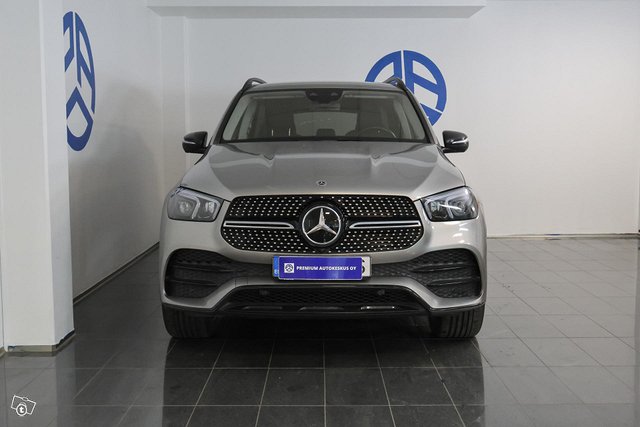 Mercedes-Benz GLE 6