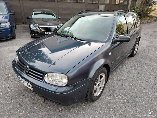 Volkswagen Golf 1