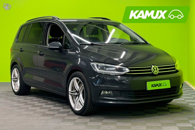 Volkswagen Touran 1