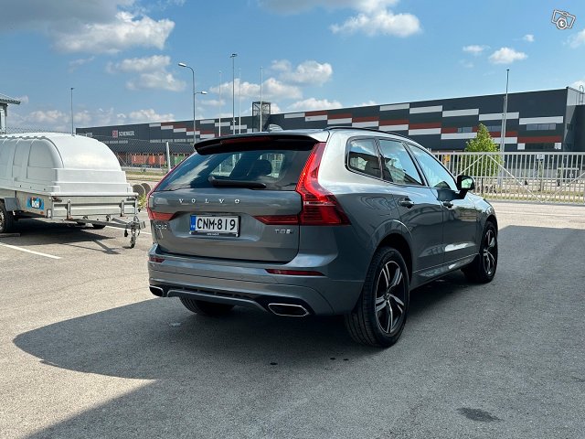 Volvo XC60 4