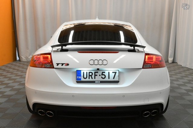 Audi TTS 5