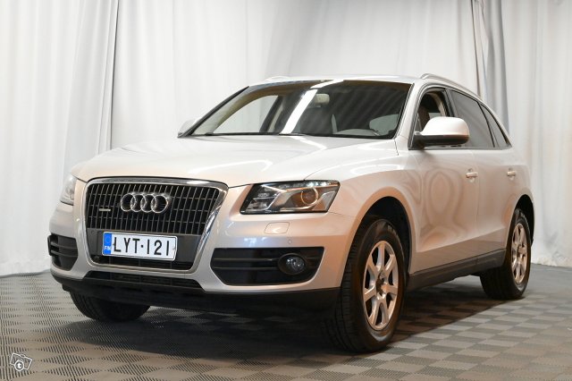 Audi Q5 4