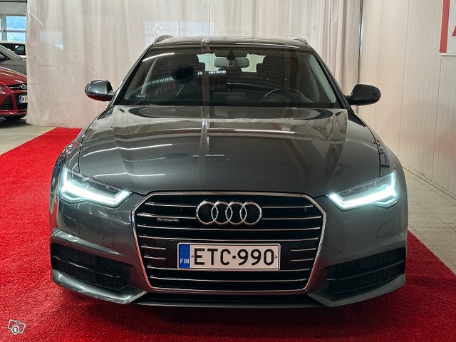 Audi A6 8