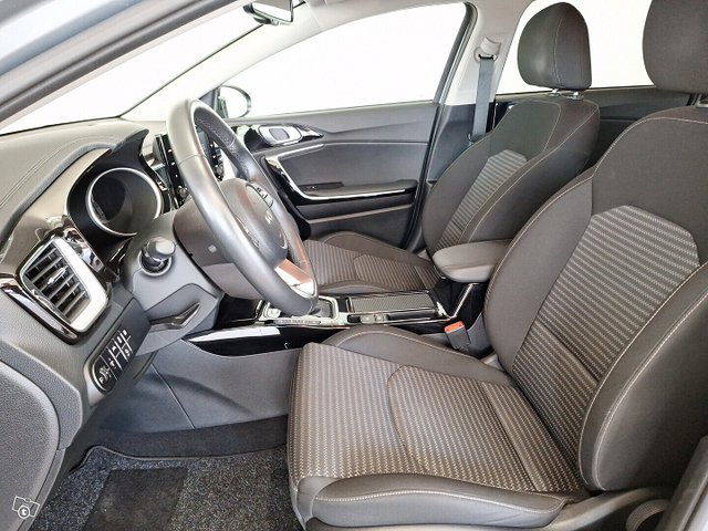 Kia Ceed 7