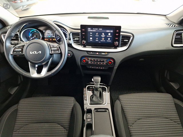 Kia Ceed 9