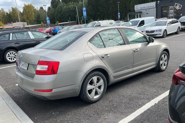 Skoda Octavia 2