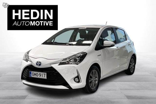 Toyota Yaris 1