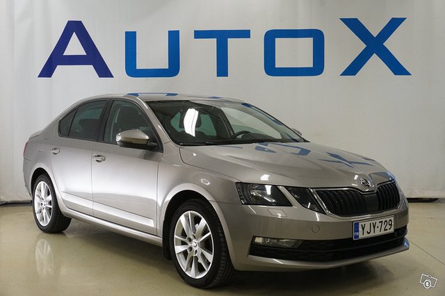 Skoda Octavia 1