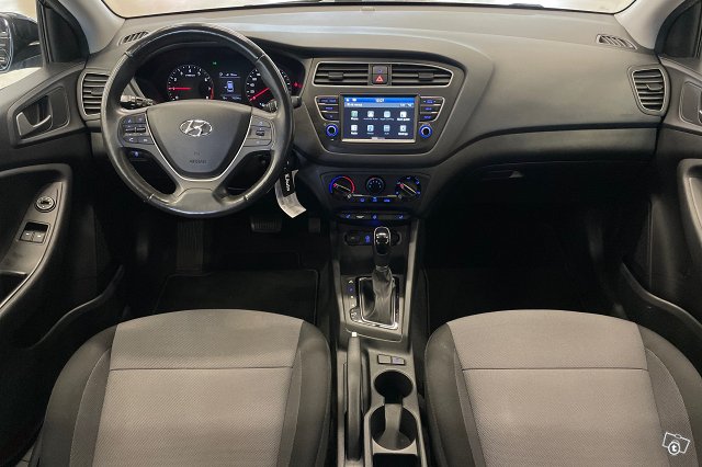 Hyundai I20 Hatchback 7