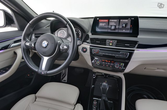 BMW X1 9