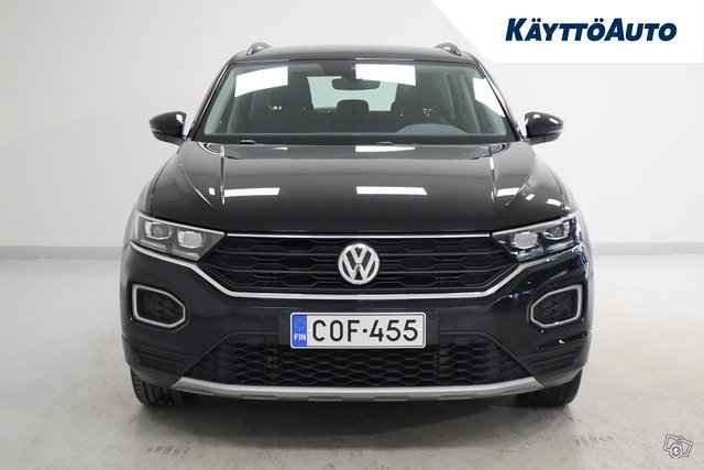 Volkswagen T-Roc 5