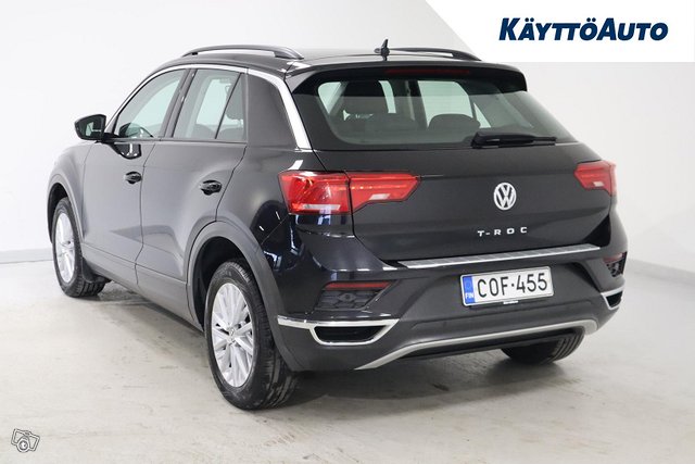 Volkswagen T-Roc 8