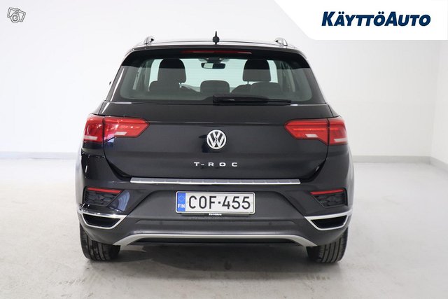 Volkswagen T-Roc 9