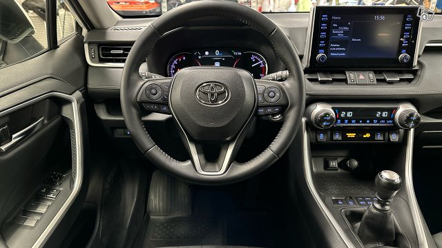 Toyota RAV4 11