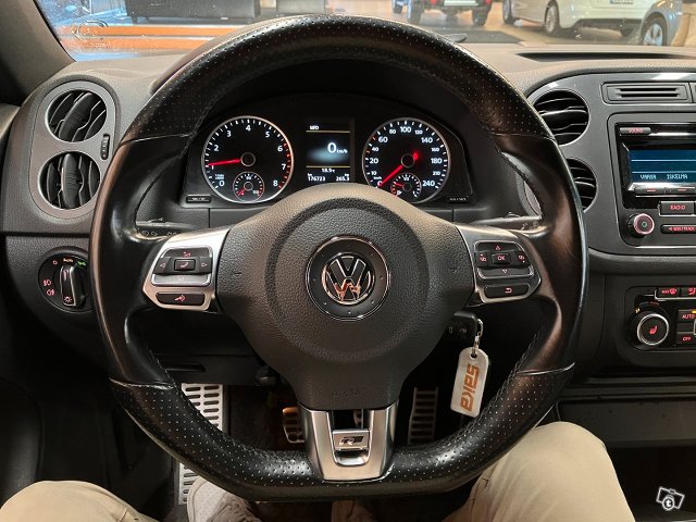 Volkswagen Tiguan 6