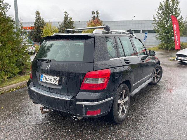 Mercedes-Benz GLK 2