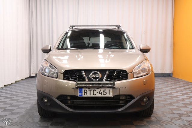 Nissan Qashqai+2 2