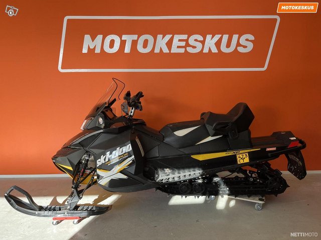 Ski-Doo Renegade 4