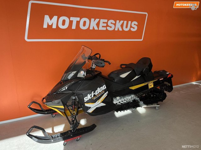 Ski-Doo Renegade 5