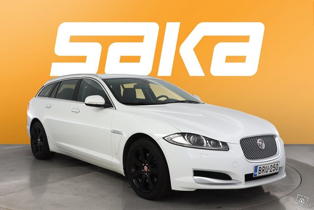 Jaguar XF 1