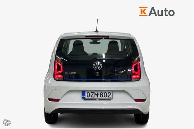 VOLKSWAGEN Up 3