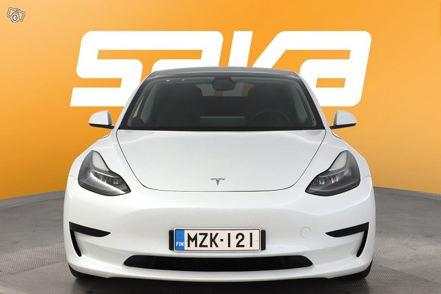 Tesla Model 3 2