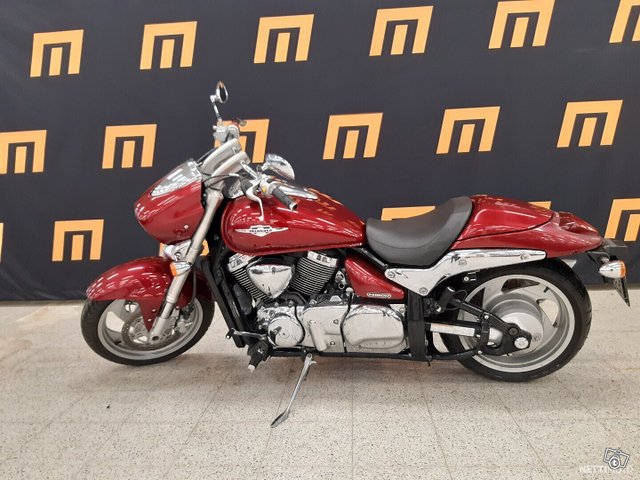 Suzuki Intruder 1