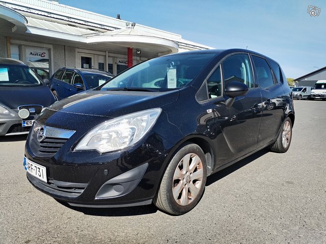 Opel MERIVA 1