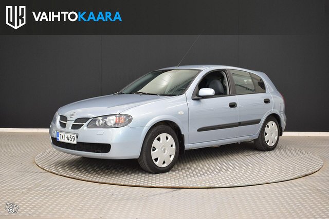 Nissan Almera