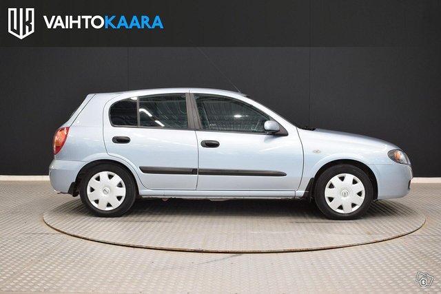 Nissan Almera 7