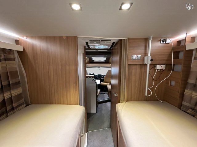 Adria matrix plus m 670sl 18