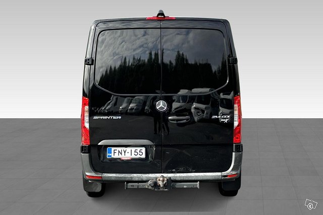 Mercedes-Benz Sprinter 6