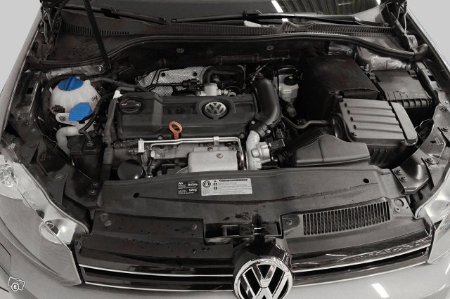 Volkswagen Golf 20