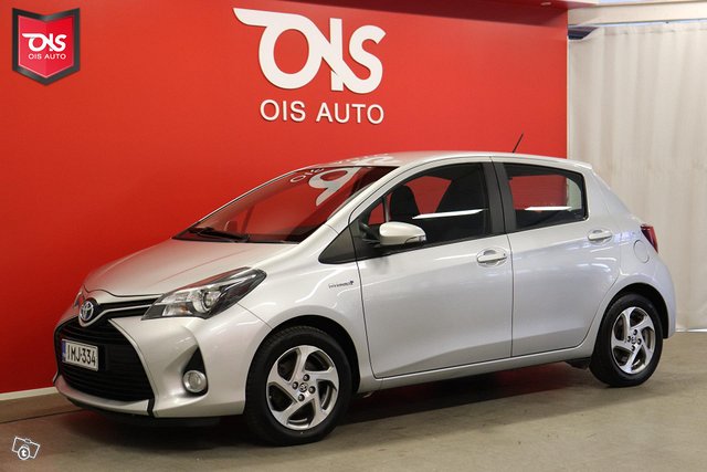 Toyota Yaris 1