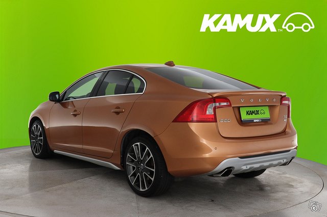 Volvo S60 5