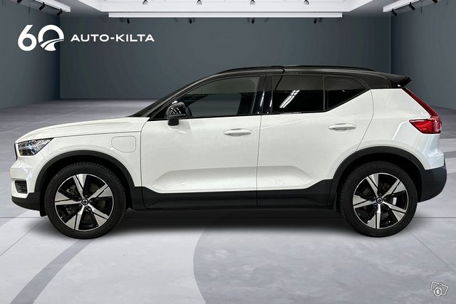 Volvo XC40 3