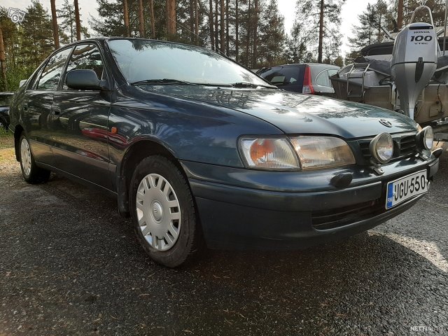 Toyota Carina 3